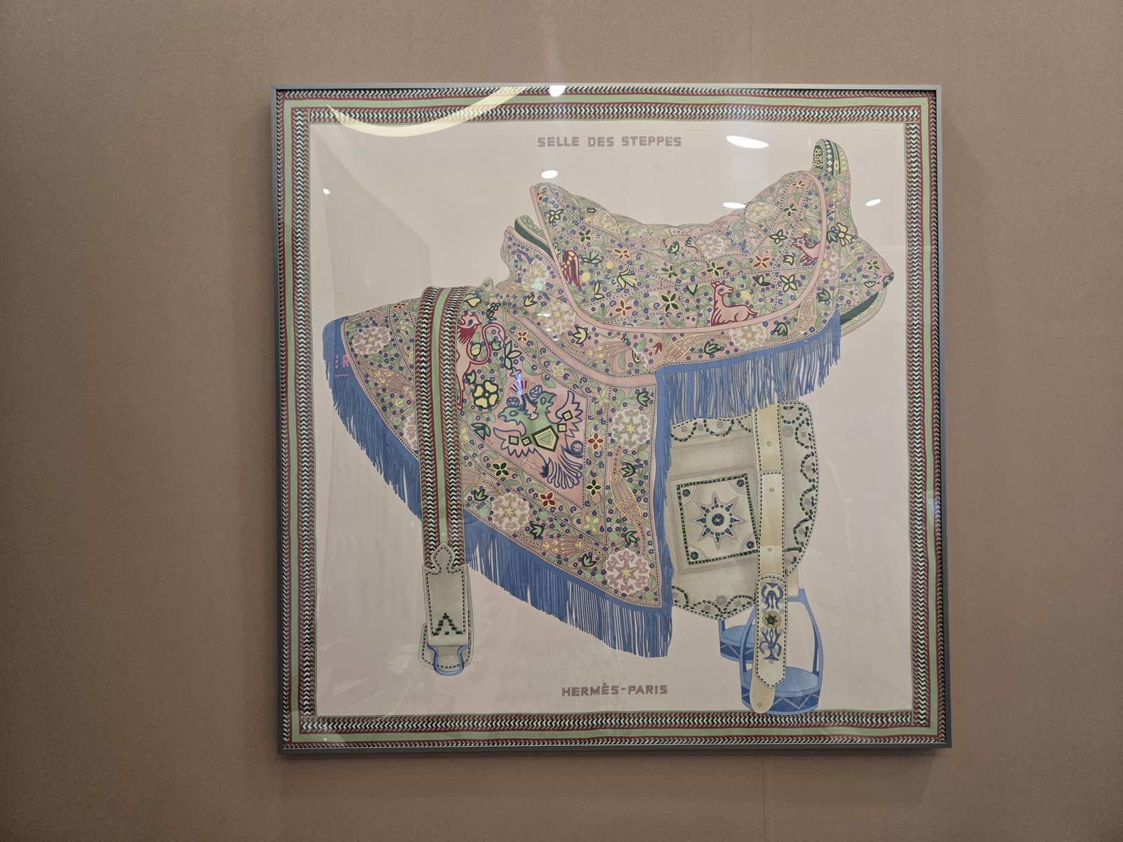 每个空间都有一幅不同的作品，方便您记住